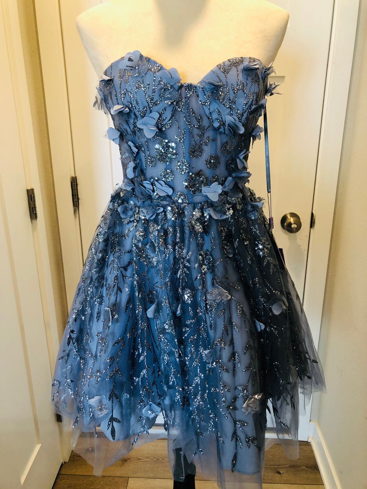 Cinderella Divine Size S Prom Plunge Blue Cocktail Dress on Queenly