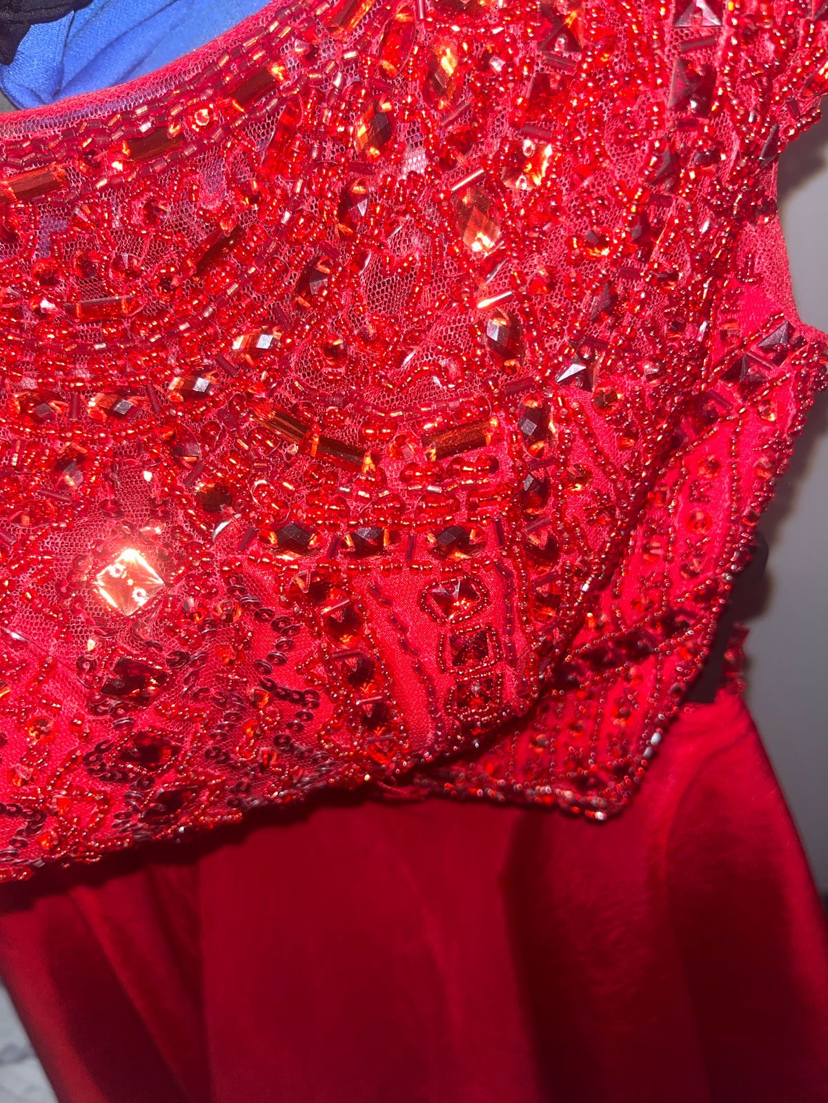 Sherri Hill Size 0 Homecoming Cap Sleeve Sequined Red Cocktail Dress on Queenly
