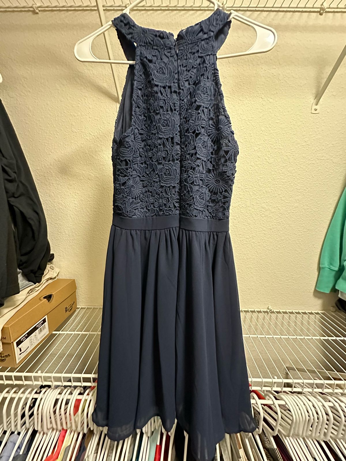 Lulus Size XS Prom High Neck Lace Navy Blue Cocktail Dress on Queenly