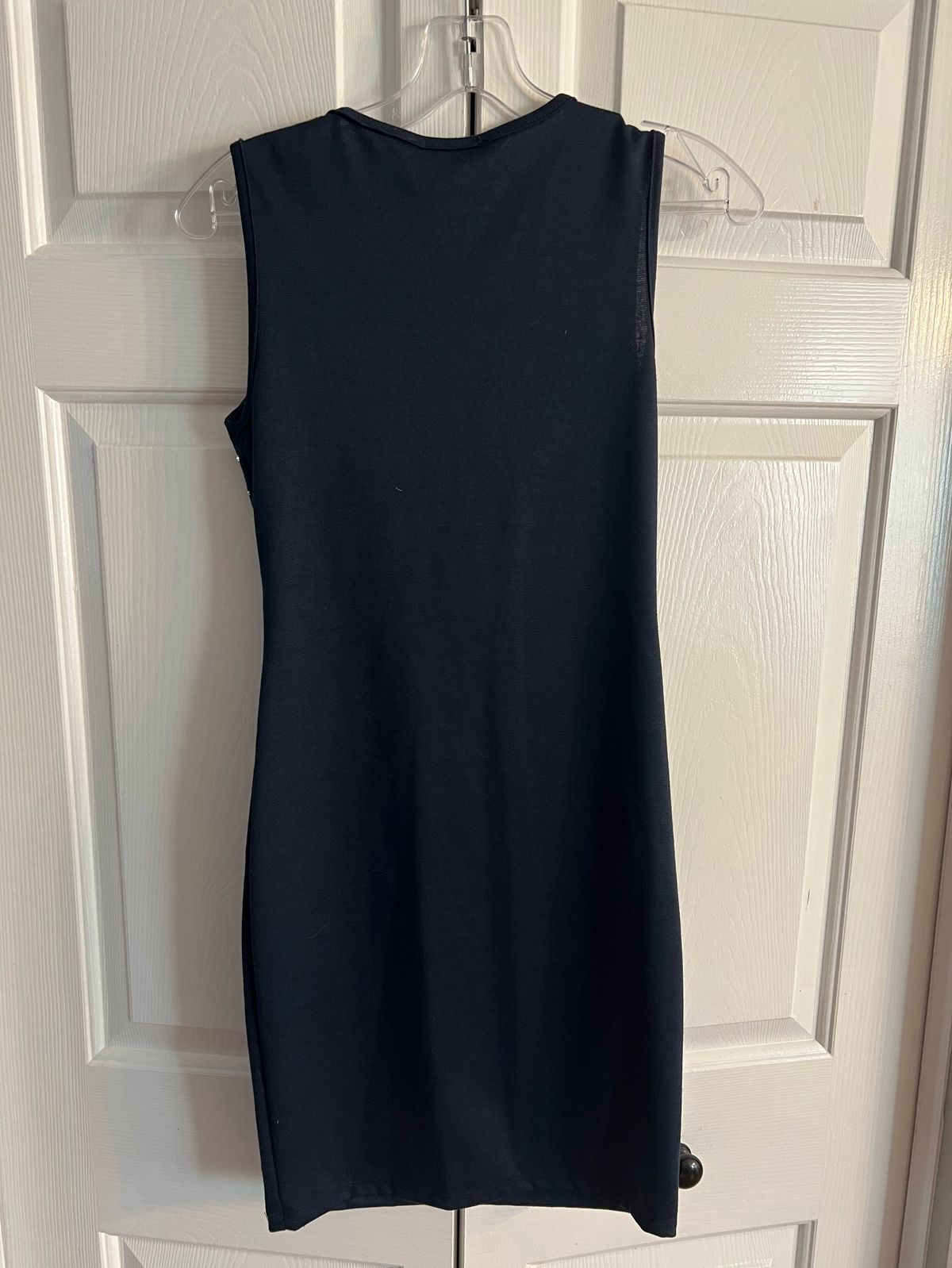 Size M Prom Plunge Blue Cocktail Dress on Queenly