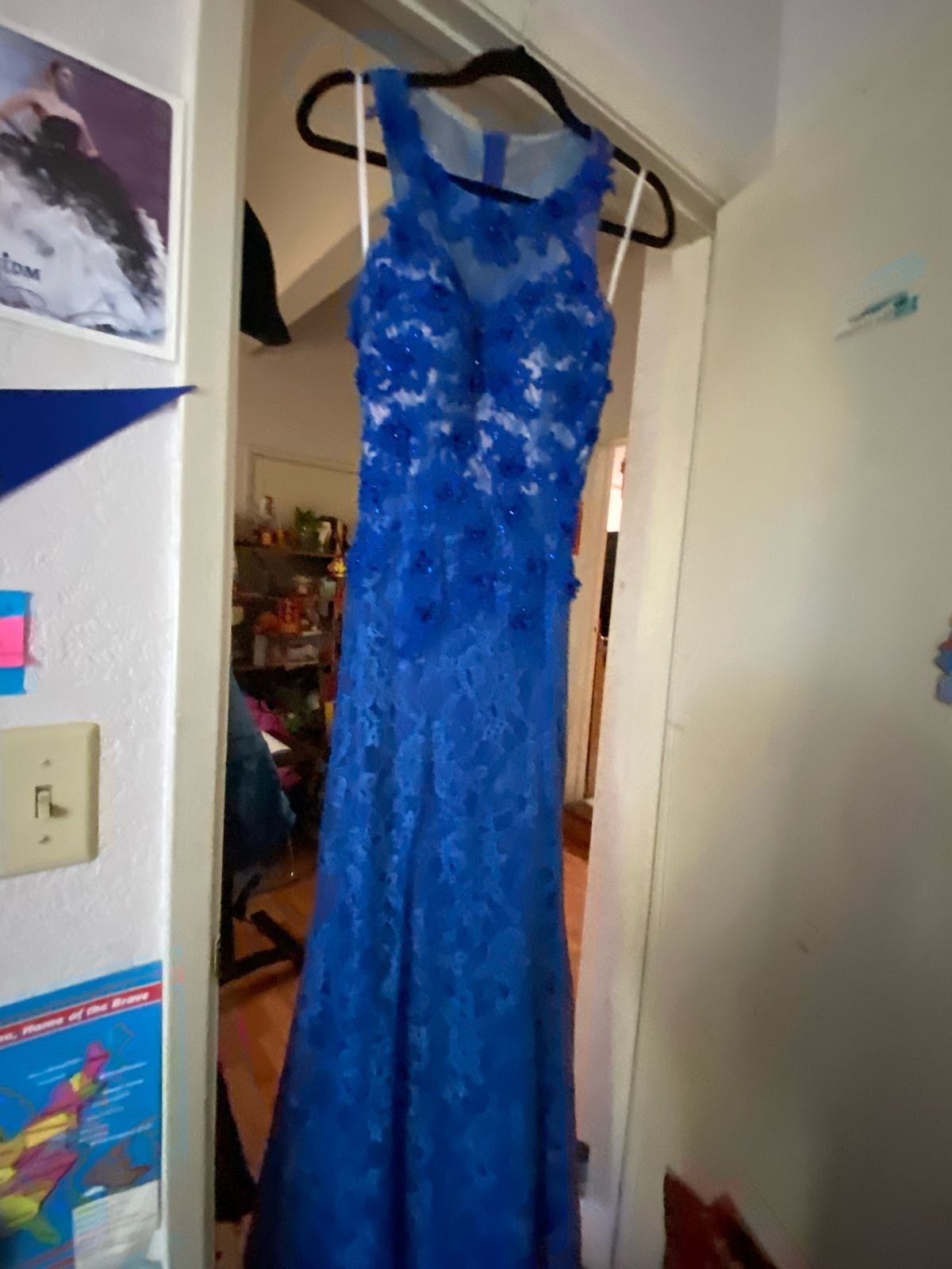 Size 2 Prom Royal Blue A-line Dress on Queenly