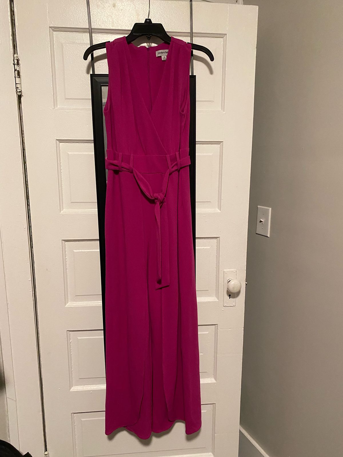 Size 6 Plunge Purple Formal Jumpsuit on Queenly