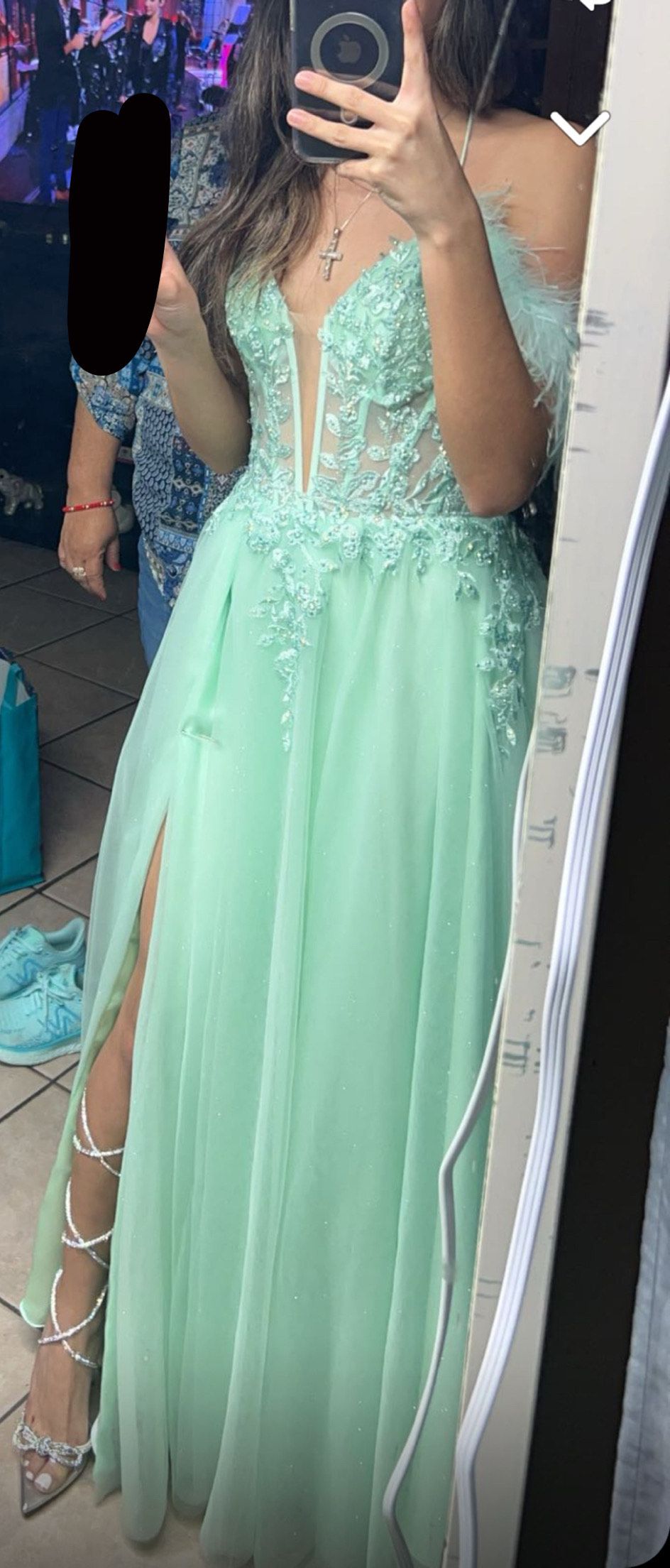 Size XS Prom Plunge Green Ball Gown on Queenly