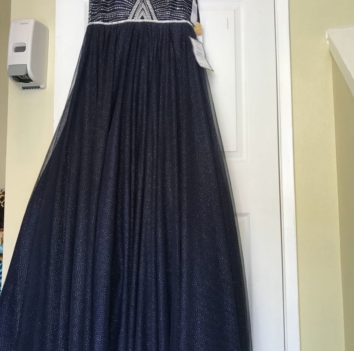Tic say yes Size 6 Plunge Blue Ball Gown on Queenly