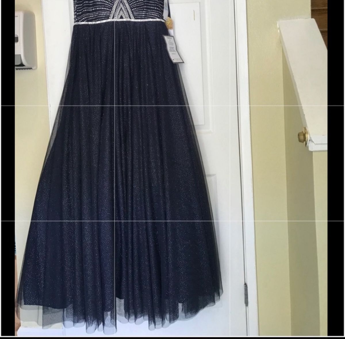 Tic say yes Size 6 Plunge Blue Ball Gown on Queenly