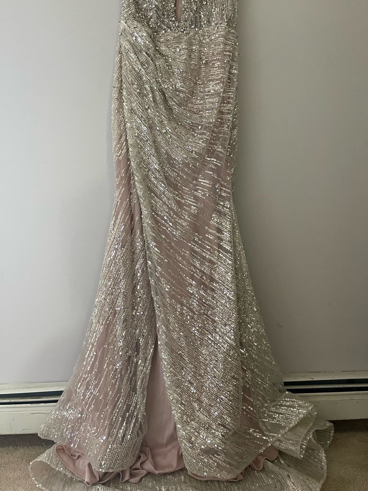 Style Custom-made 60190 pink undertones Nora’s Bridal NY Size 14 Prom Plunge Nude Mermaid Dress on Queenly