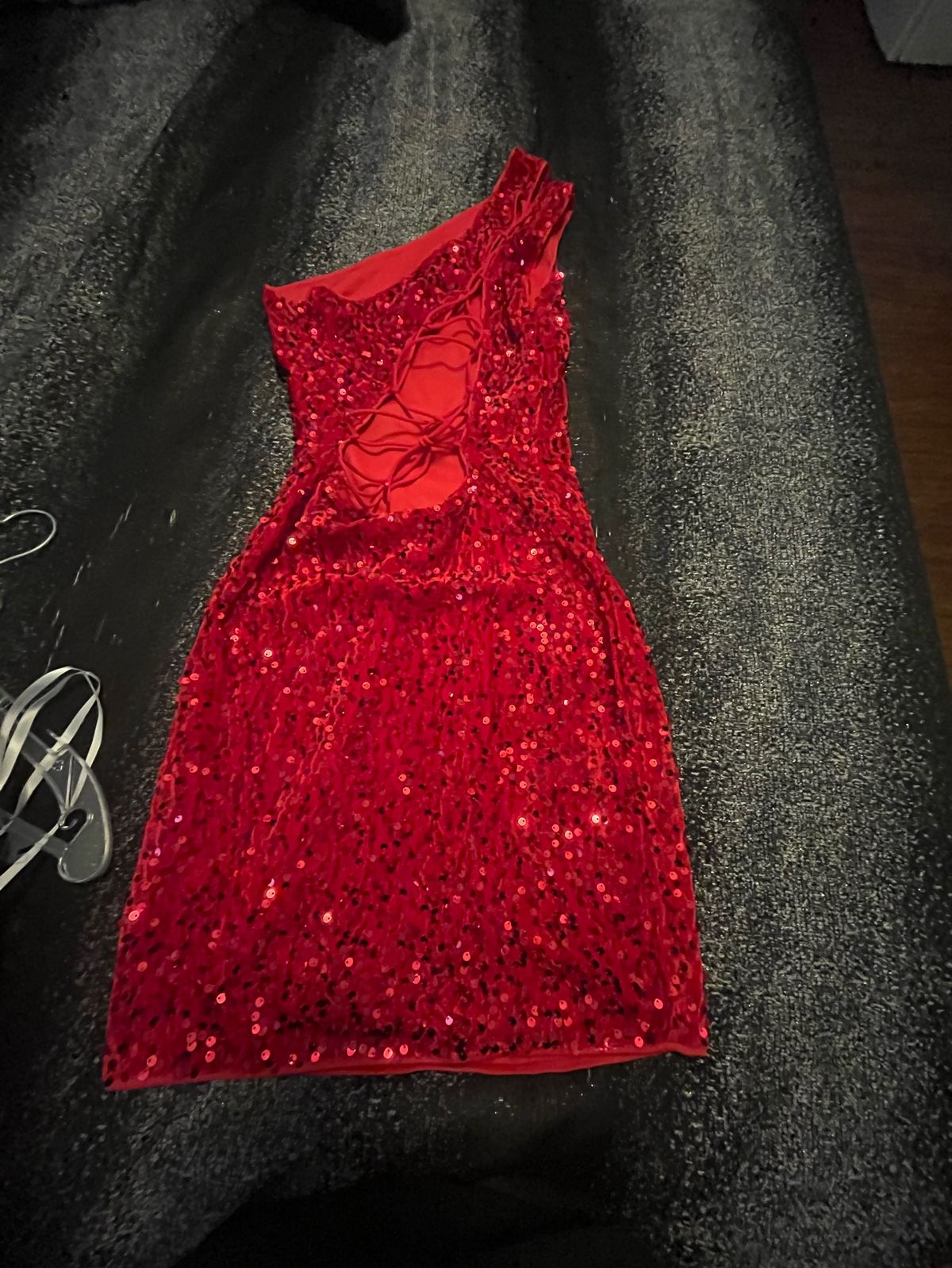 Size XS Prom One Shoulder Red Cocktail Dress on Queenly
