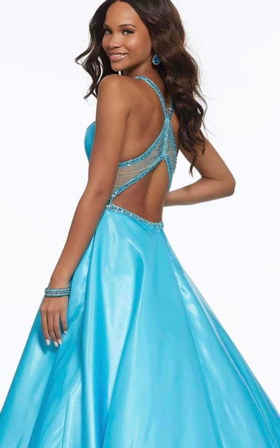 Style 43129 MoriLee Size 4 Prom Blue Ball Gown on Queenly