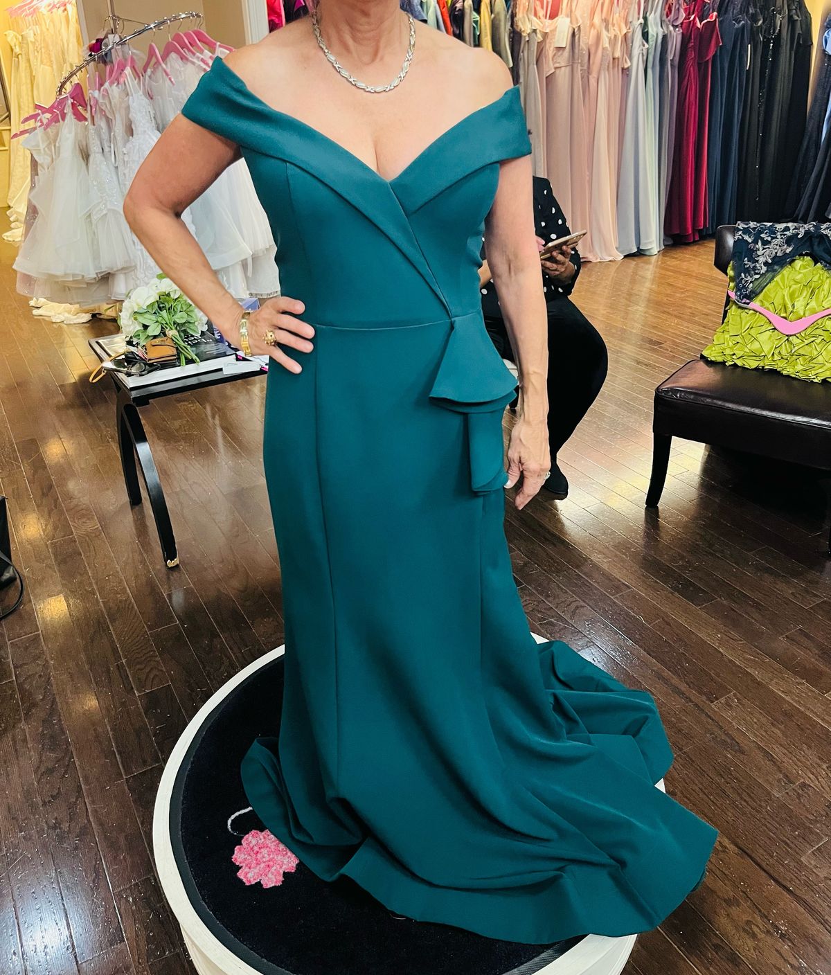 Style 1936 Janjque Size 6 Prom Off The Shoulder Green Floor Length Maxi on Queenly