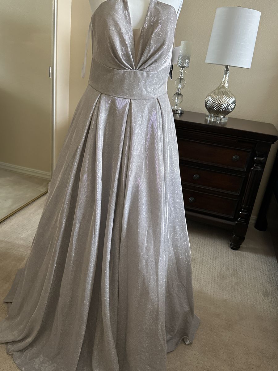 Betsy and Adam Size 8 Strapless Nude Ball Gown on Queenly