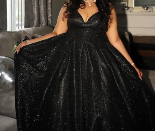 Plus Size 32 Prom Black Ball Gown on Queenly