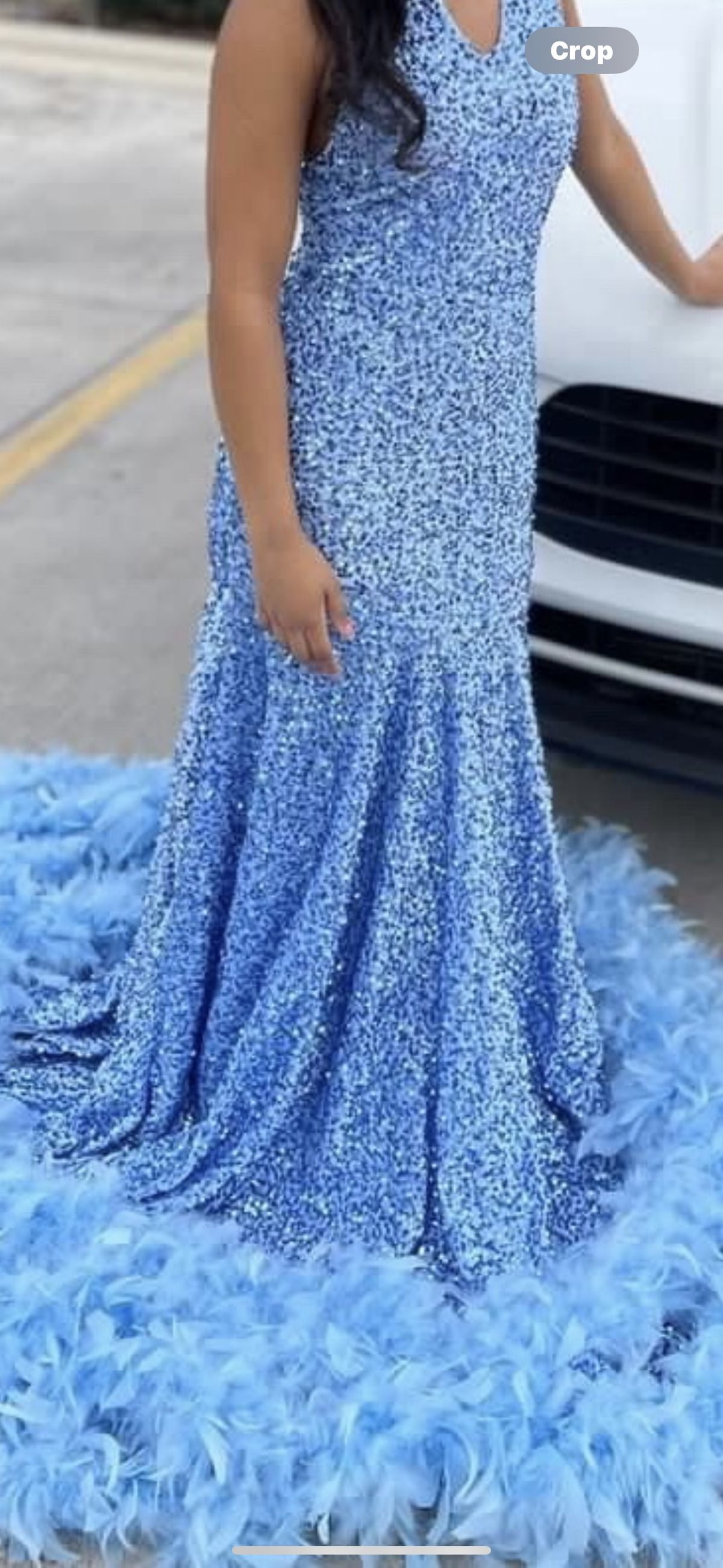 Size 0 Prom Light Blue Dress With Train on Queenly