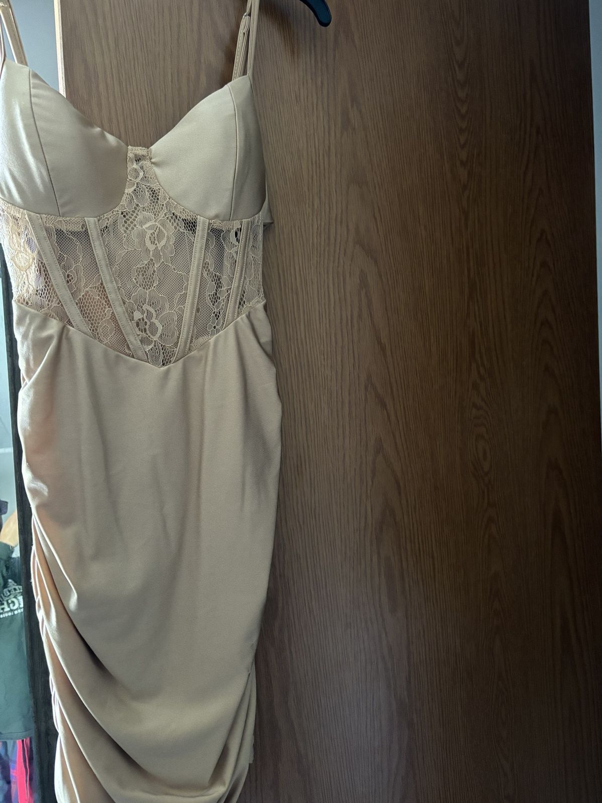 Size 0 Homecoming Lace Nude Cocktail Dress on Queenly