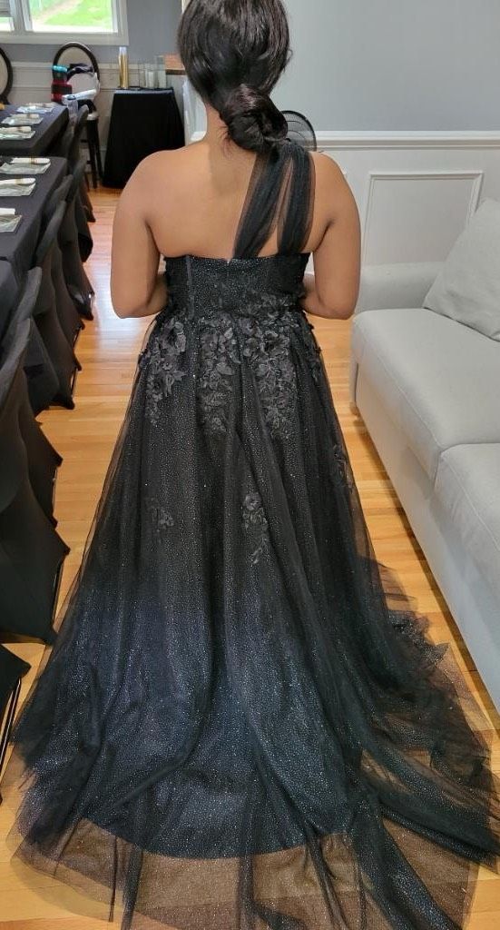 Size 10 Prom Strapless Black Side Slit Dress on Queenly