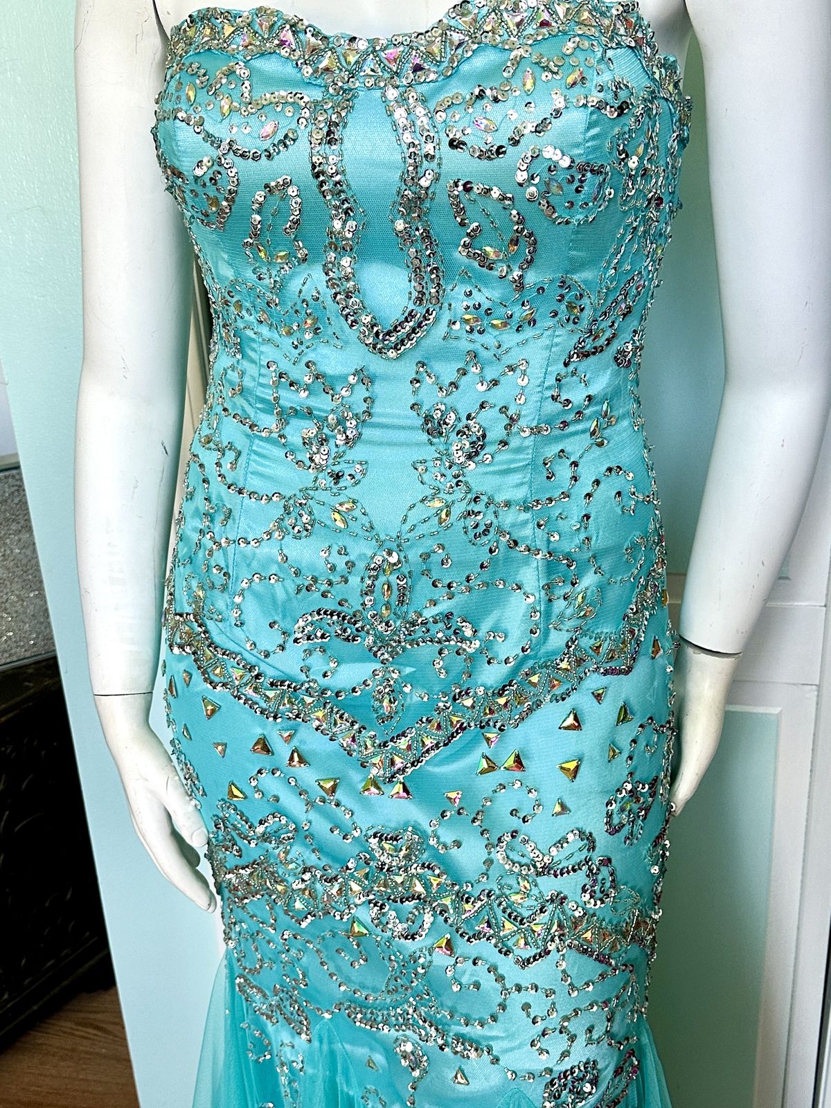 Size 14 Prom Strapless Turquoise Blue Mermaid Dress on Queenly
