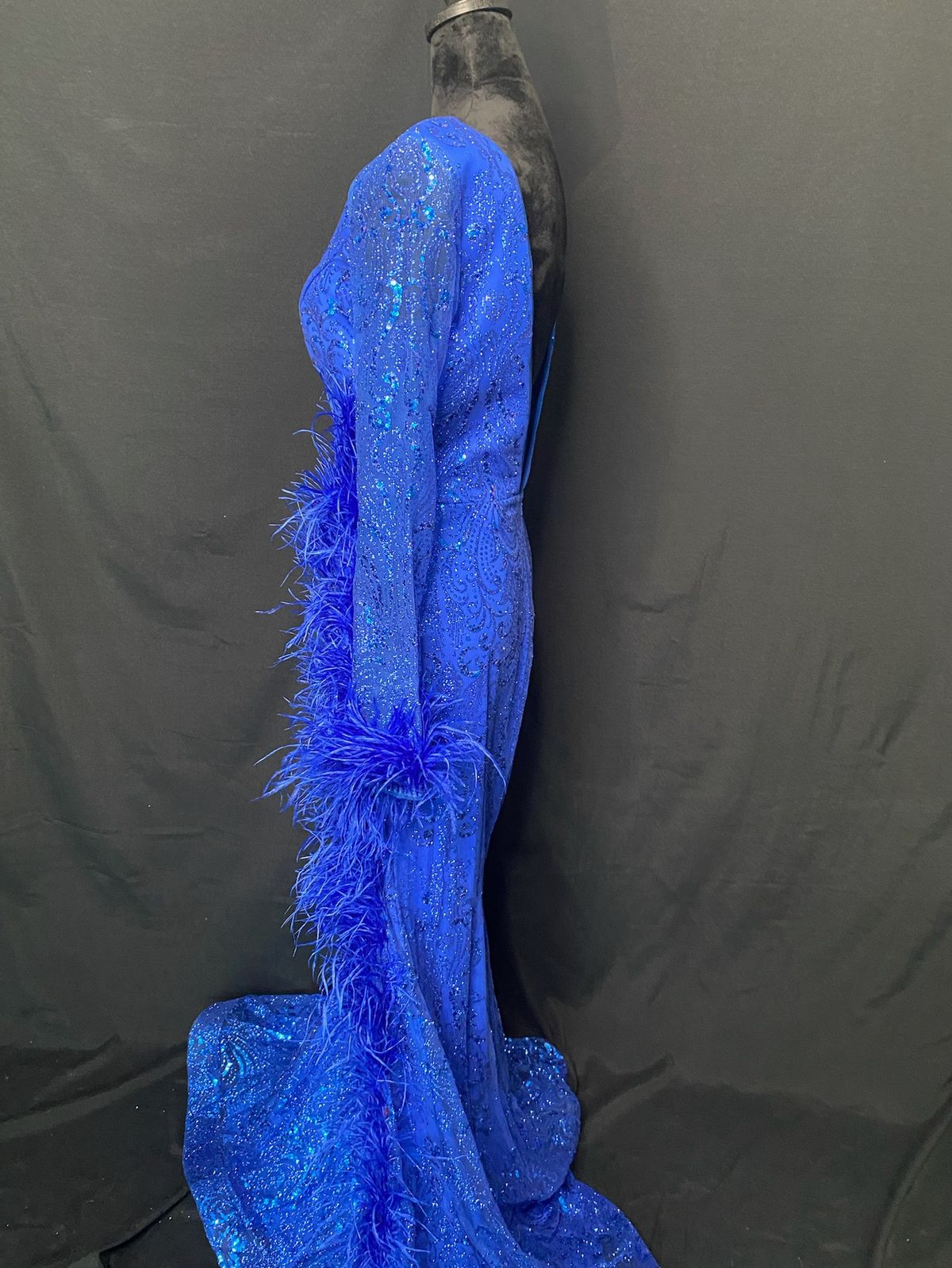 Ava Presley Size 6 Long Sleeve Blue Side Slit Dress on Queenly