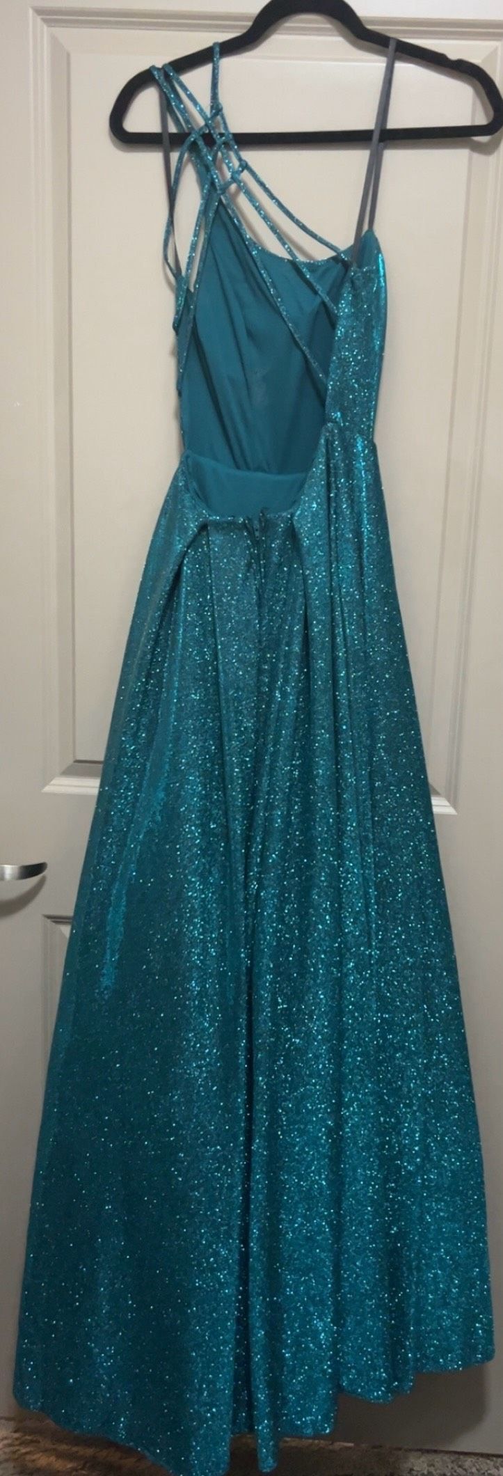 Size 2 Prom One Shoulder Blue Ball Gown on Queenly