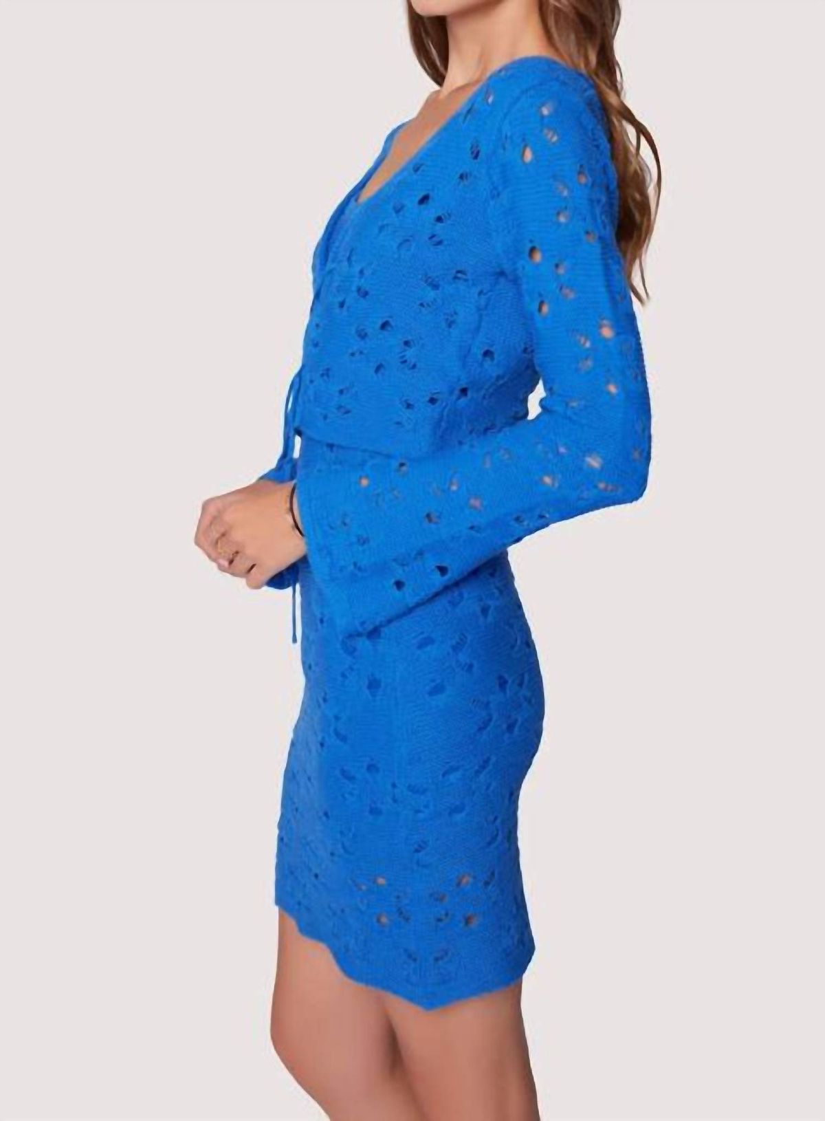 Style 1-1136667415-3107 LOST + WANDER Size M Long Sleeve Blue Cocktail Dress on Queenly
