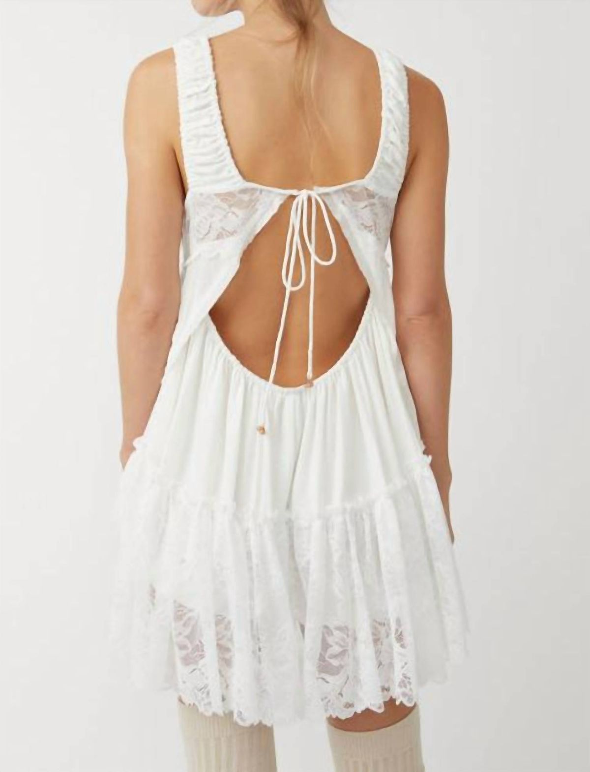 Style 1-1149419837-2901 Free People Size M Lace White Cocktail Dress on Queenly