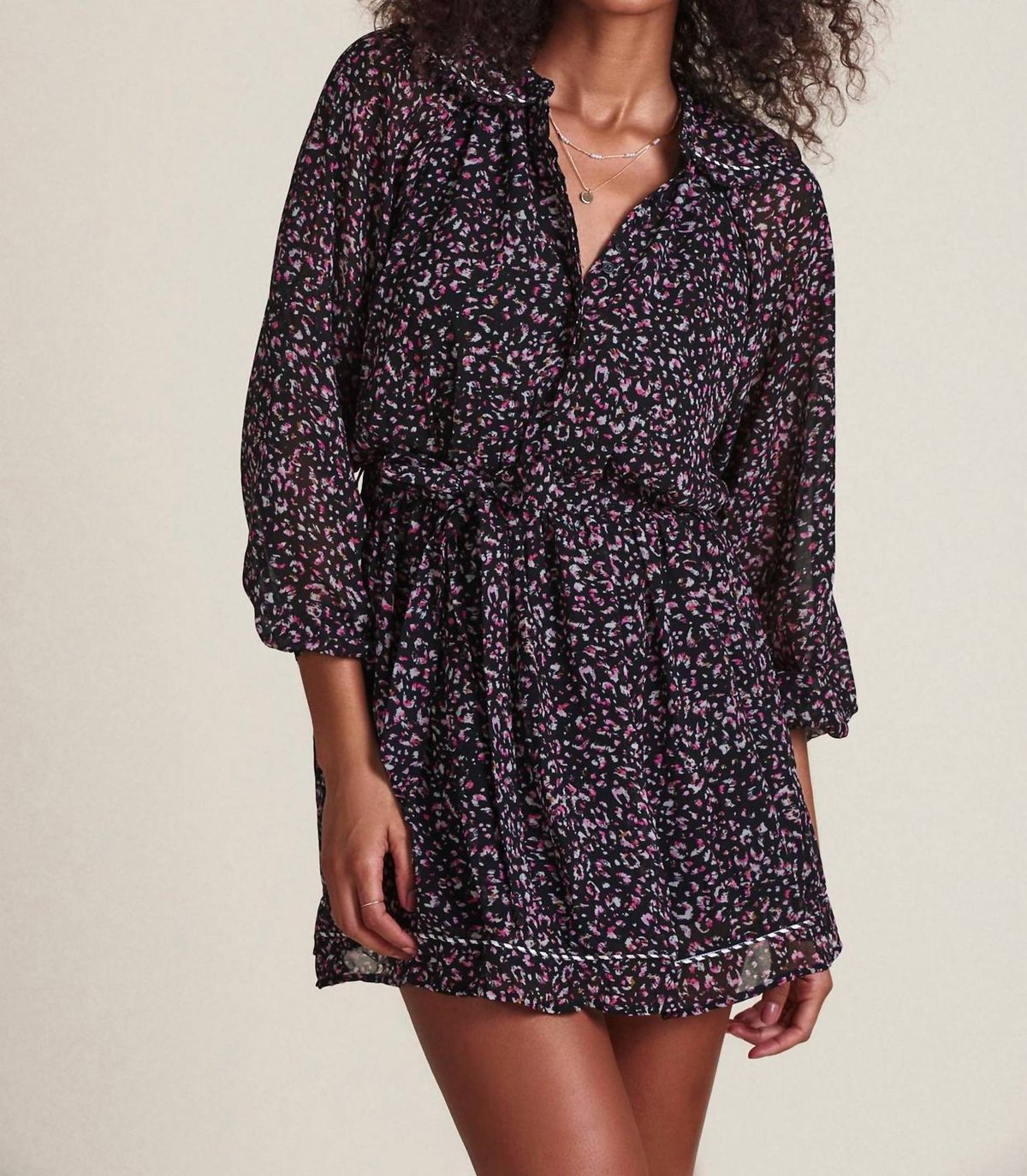 Style 1-2162054187-2901 THE SHIRT Size M Floral Black Cocktail Dress on Queenly