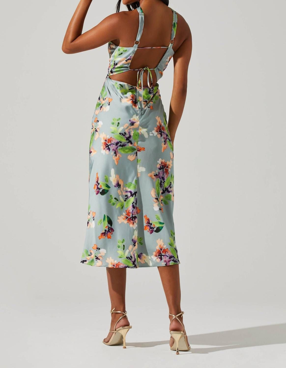 Style 1-2163336635-2865 ASTR Size L Halter Floral Green Cocktail Dress on Queenly