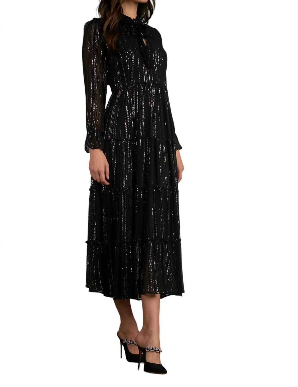 Style 1-2545657735-2901 ELAN Size M Long Sleeve Black Floor Length Maxi on Queenly