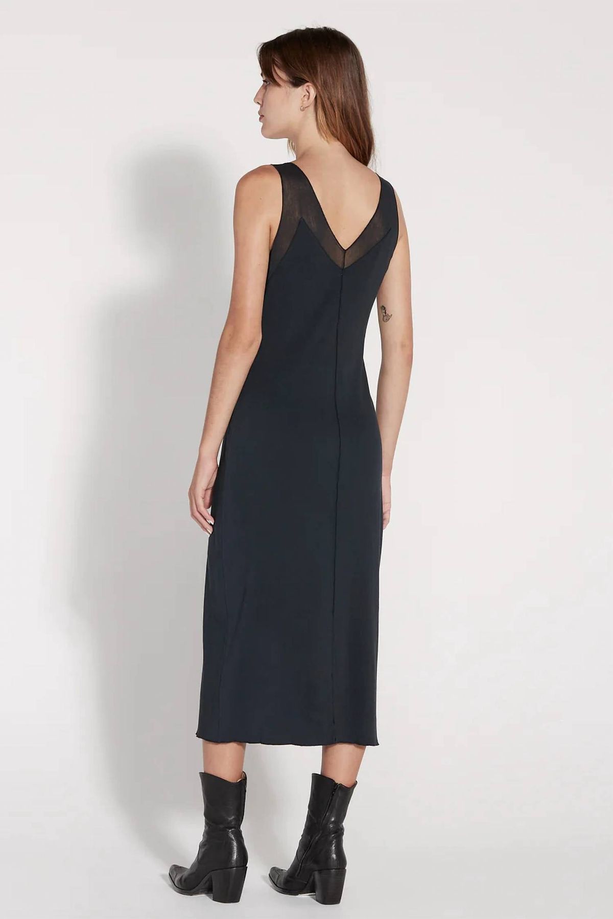 Style 1-3599417503-95 Raquel Allegra Size 2 Sheer Black Cocktail Dress on Queenly