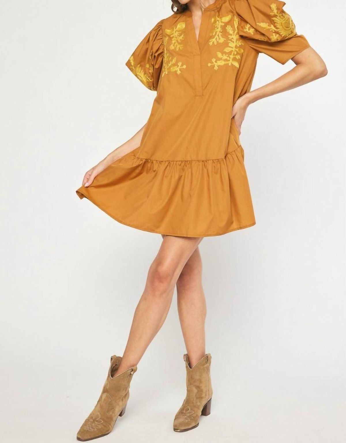 Style 1-1235347792-3472 entro Size S Floral Gold Cocktail Dress on Queenly