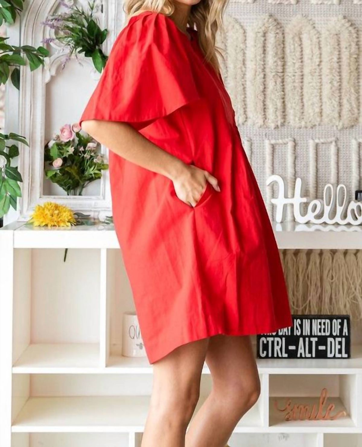 Style 1-1427325265-3471 Veveret Size S Red Cocktail Dress on Queenly