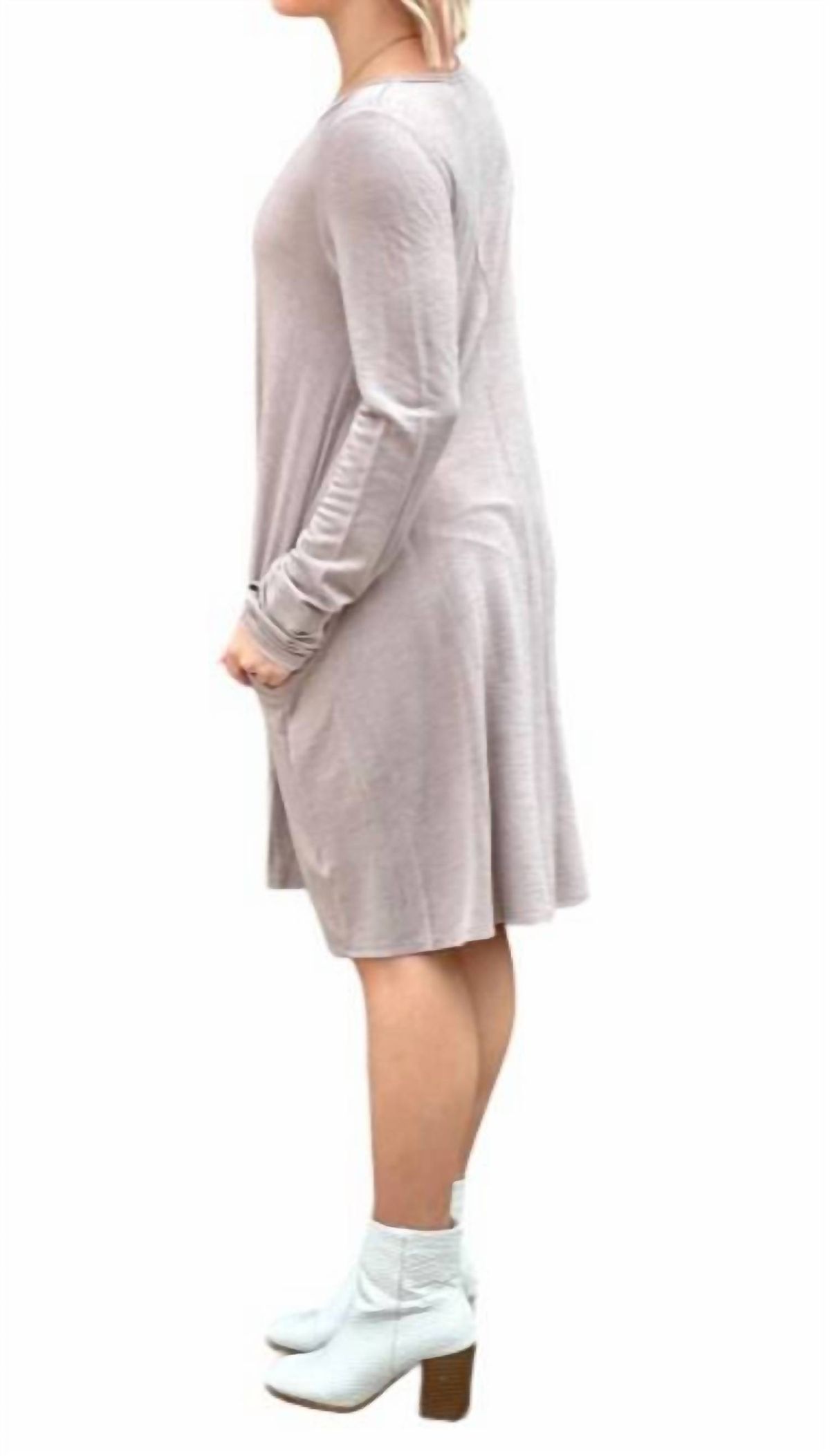 Style 1-314731964-3775 three bird nest Size XL Long Sleeve Nude Cocktail Dress on Queenly