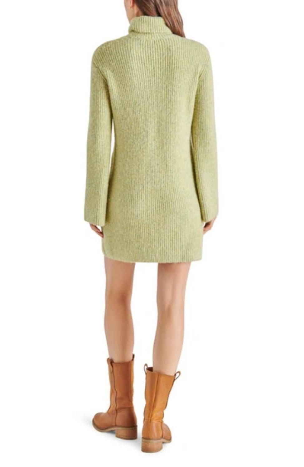 Style 1-3812394341-2696 STEVE MADDEN Size L Long Sleeve Green Cocktail Dress on Queenly