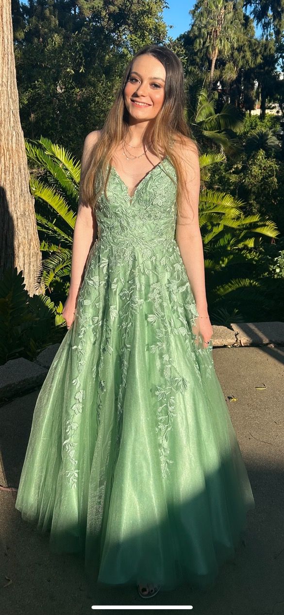 Eureka Size 2 Green Ball Gown on Queenly