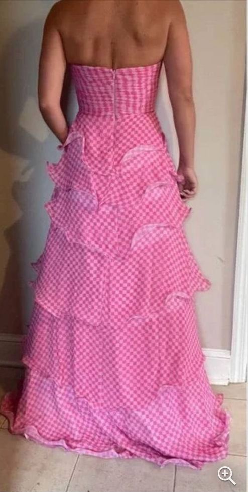 Jovani Size 4 Pink A-line Dress on Queenly