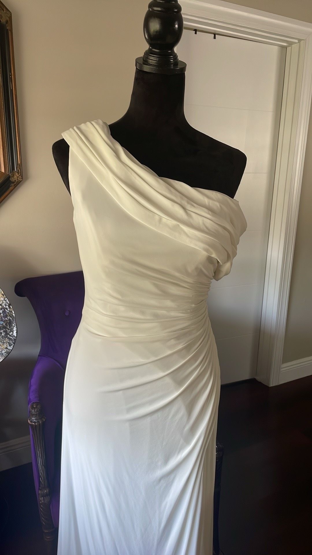 Mac Duggal Size 6 Pageant One Shoulder White Side Slit Dress on Queenly