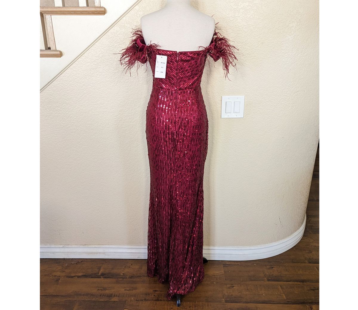 Style Off the Shoulder Sweetheart Sequined & Feather Dress  Size 10 Prom Off The Shoulder Red Side Slit Dress on Queenly