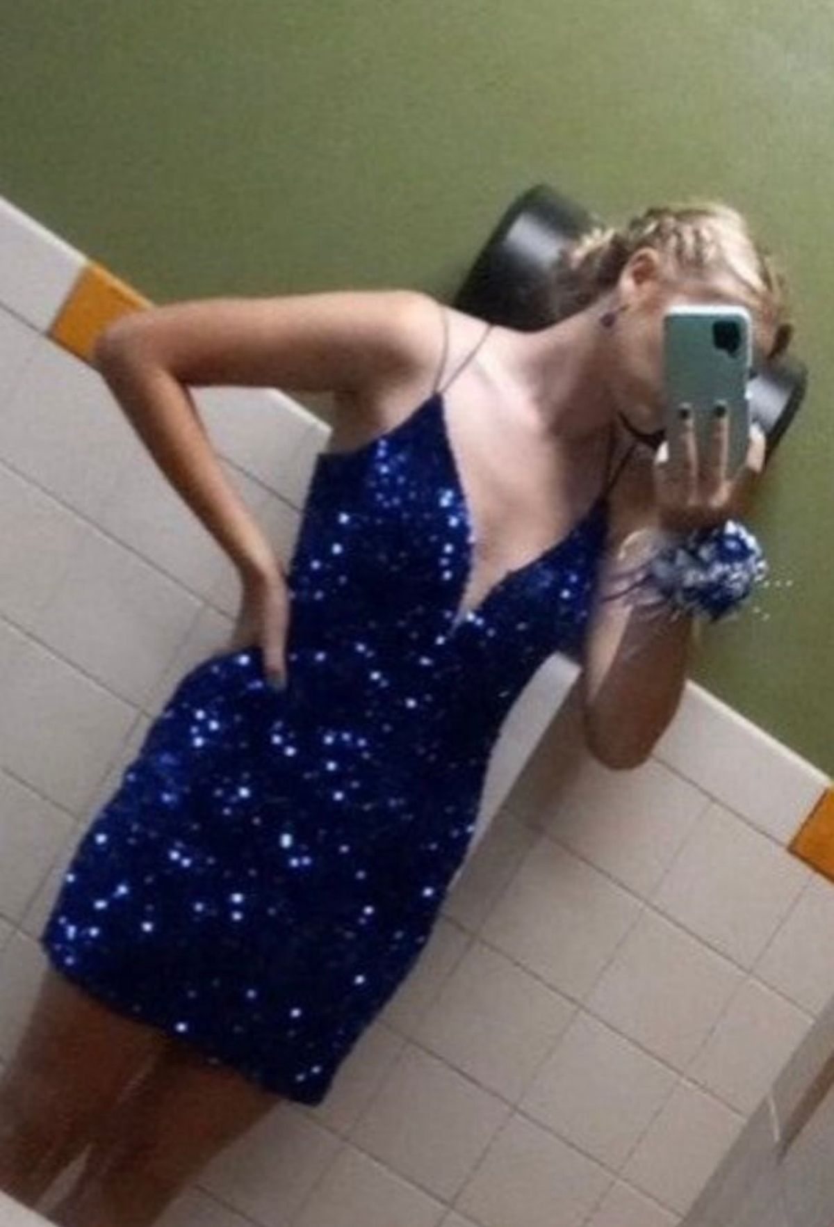 Nox Size 6 Prom Plunge Blue Cocktail Dress on Queenly