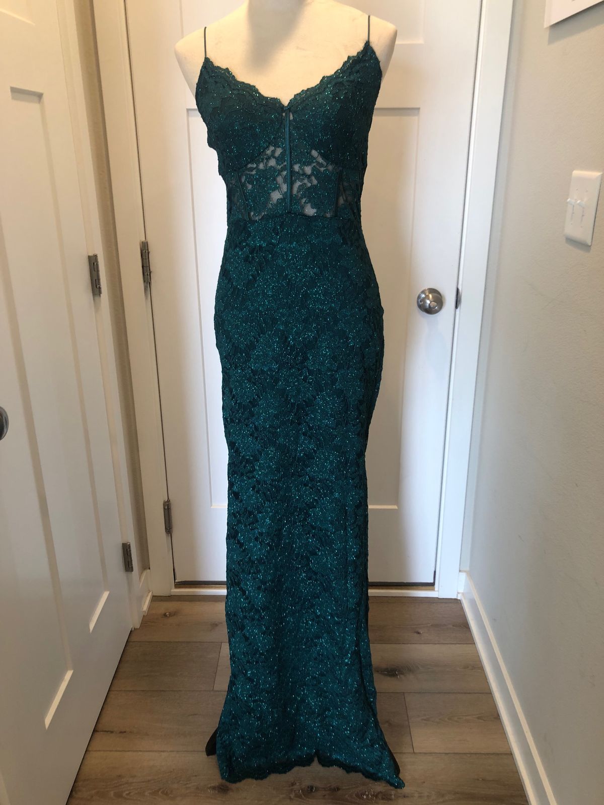 Windsor Size L Prom Plunge Green Floor Length Maxi on Queenly
