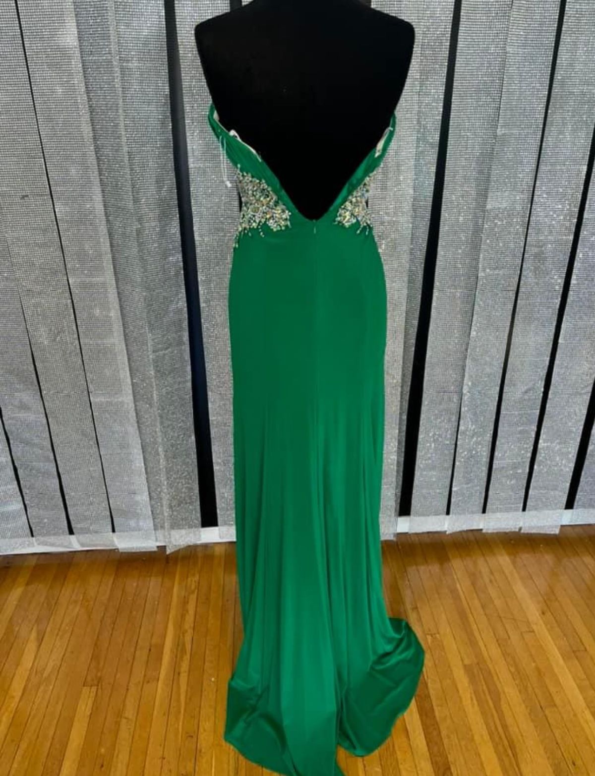 Size 6 Prom Strapless Green Side Slit Dress on Queenly