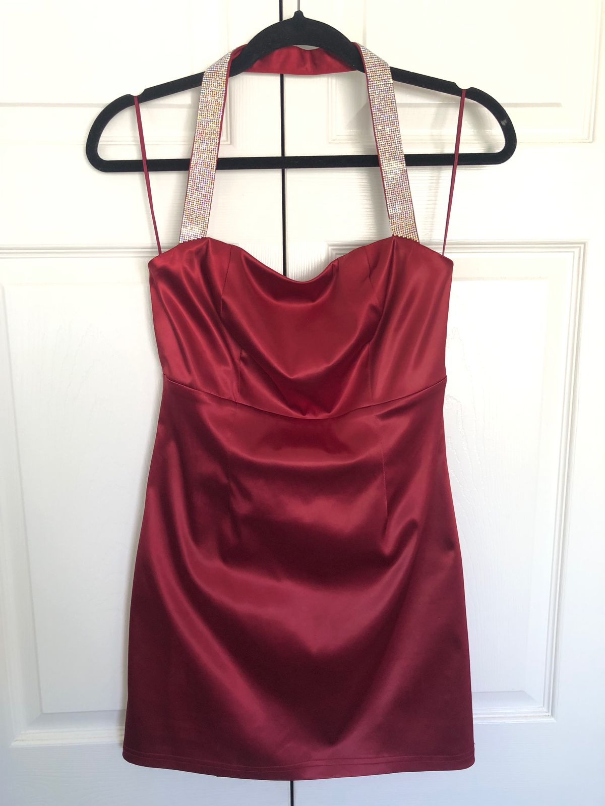 Size L Halter Burgundy Red Cocktail Dress on Queenly