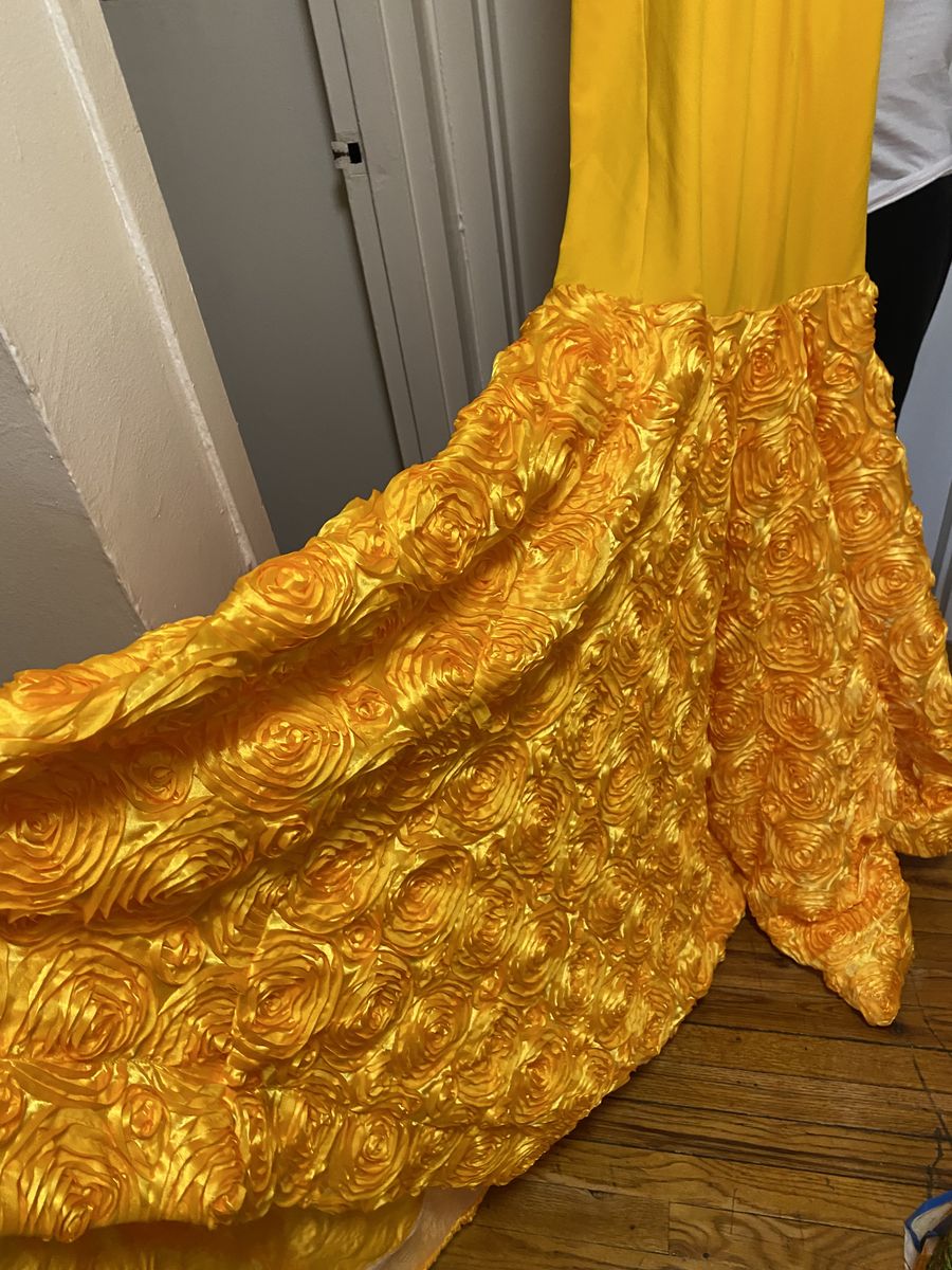 Kesean Jamal  Size 14 Prom Yellow Ball Gown on Queenly