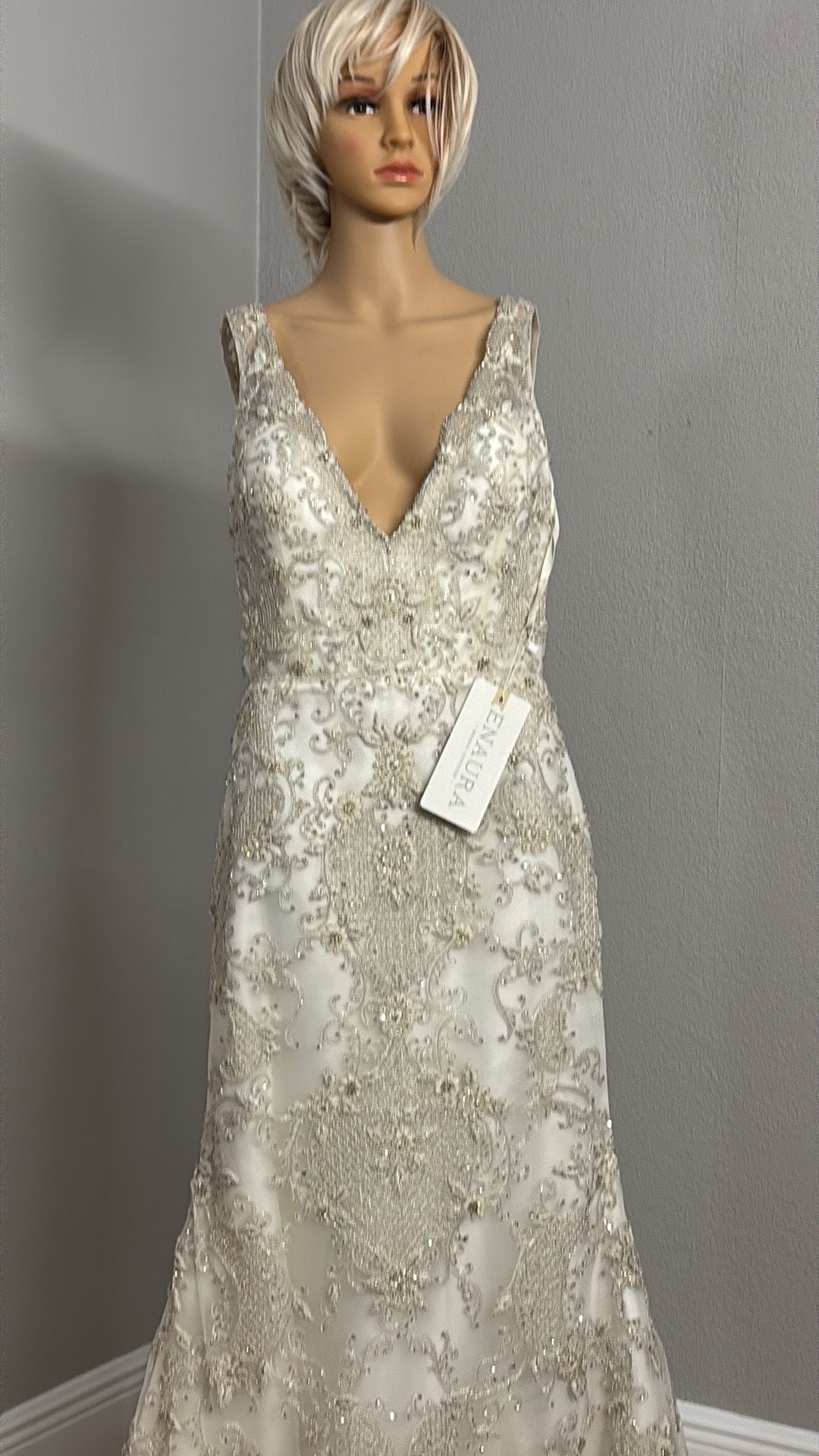 Enaura Size 12 Wedding Plunge Satin White A-line Dress on Queenly