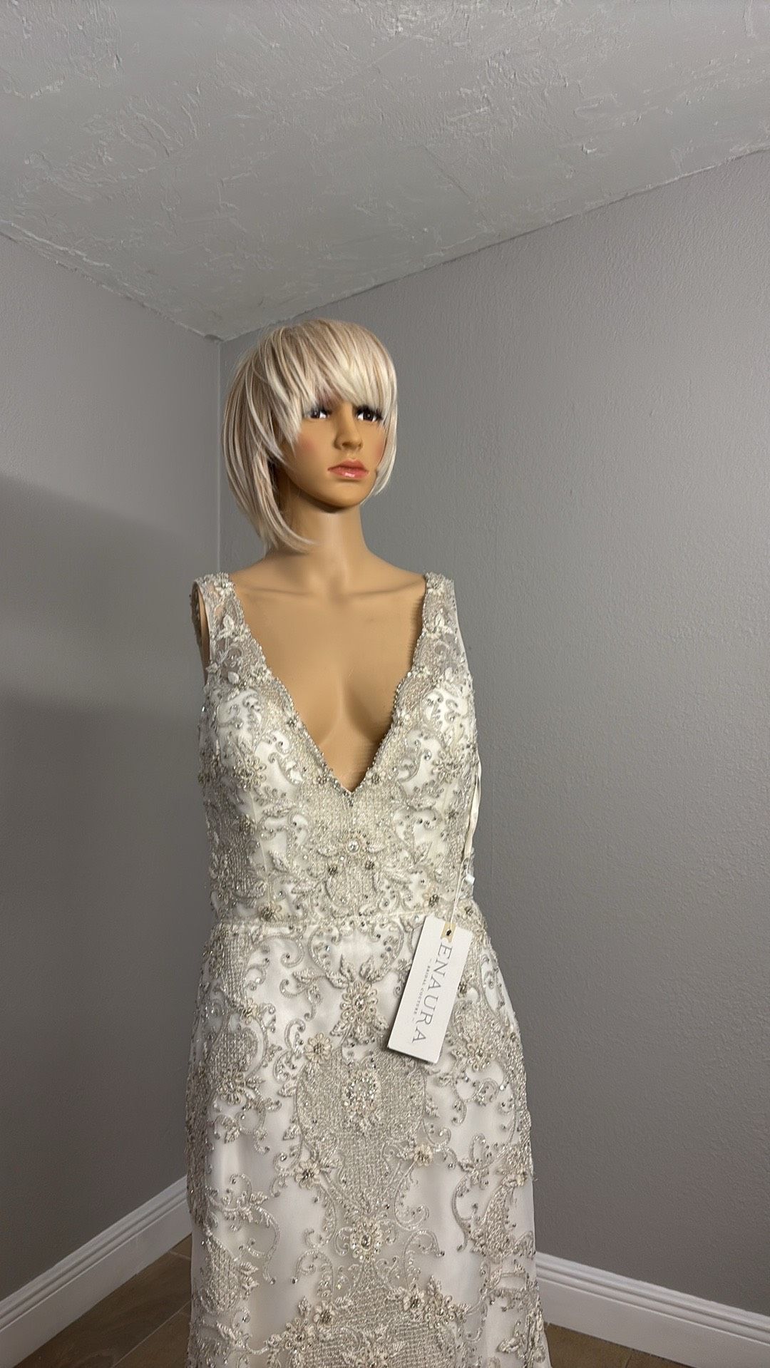Enaura Size 12 Wedding Plunge Satin White A-line Dress on Queenly