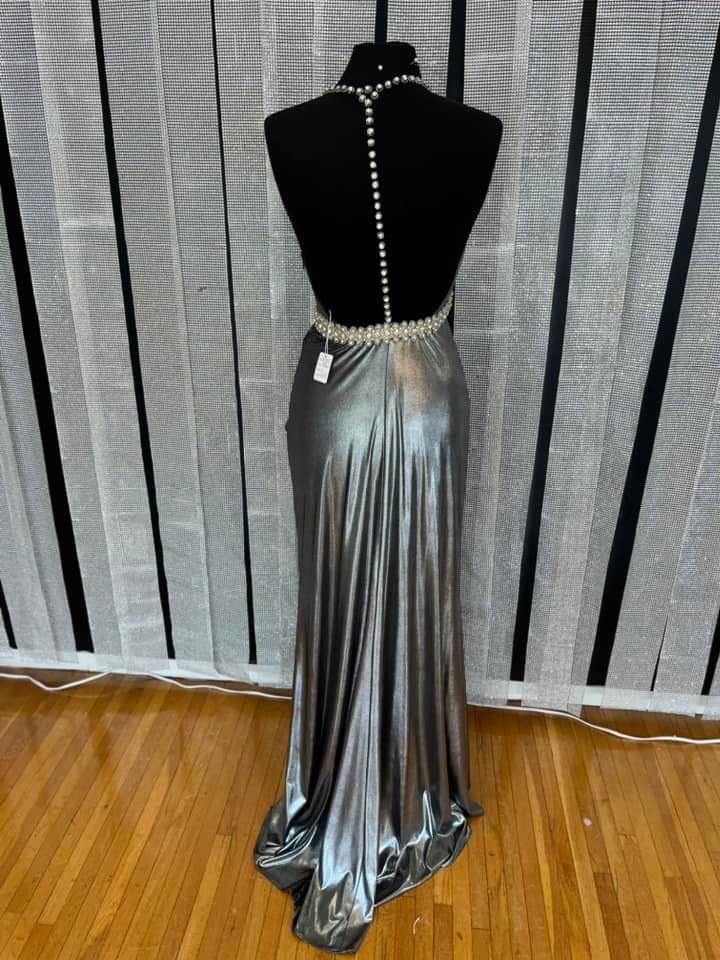 Size 4 Prom Plunge Gray Floor Length Maxi on Queenly