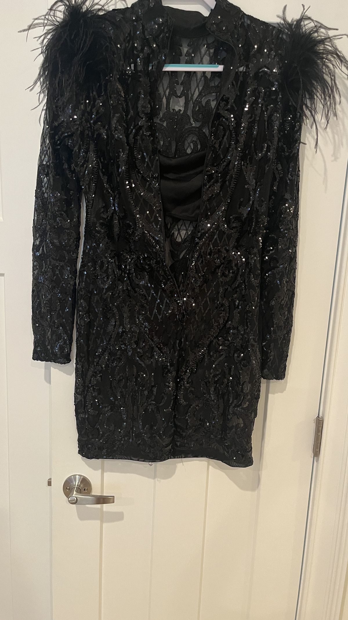 Size 10 Nightclub Long Sleeve Black Cocktail Dress on Queenly
