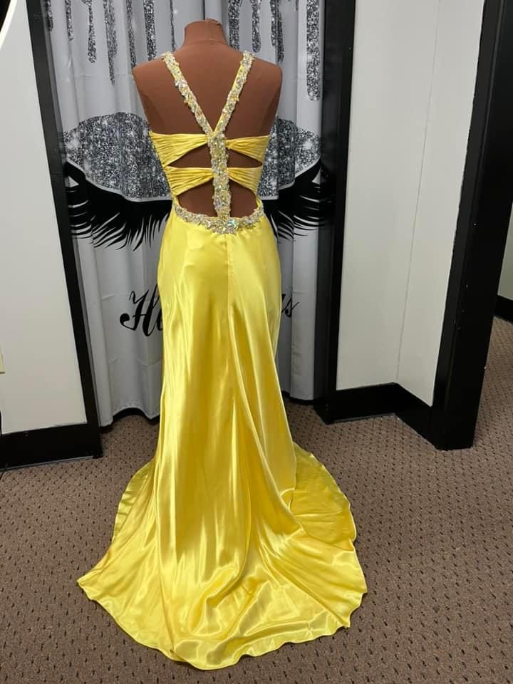 Size 4 Prom Plunge Yellow Floor Length Maxi on Queenly