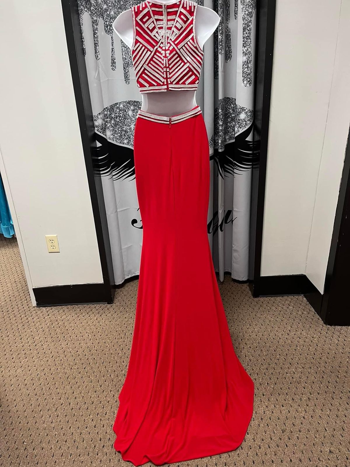 Size 0 Prom High Neck Sequined Red Floor Length Maxi on Queenly