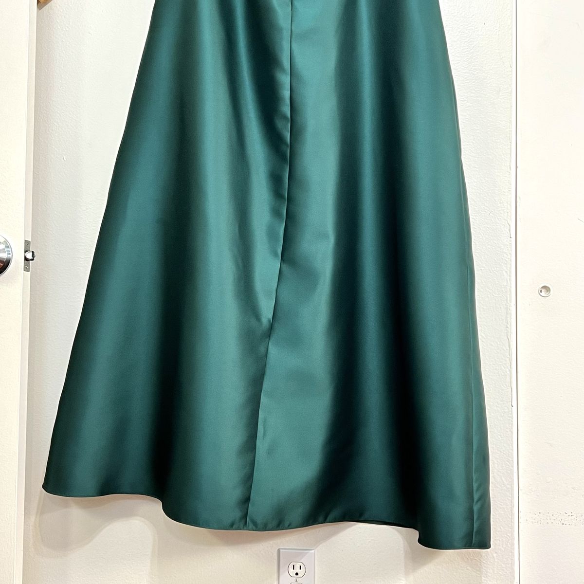 Style D815 Alfred Sung Plus Size 16 One Shoulder Green A-line Dress on Queenly