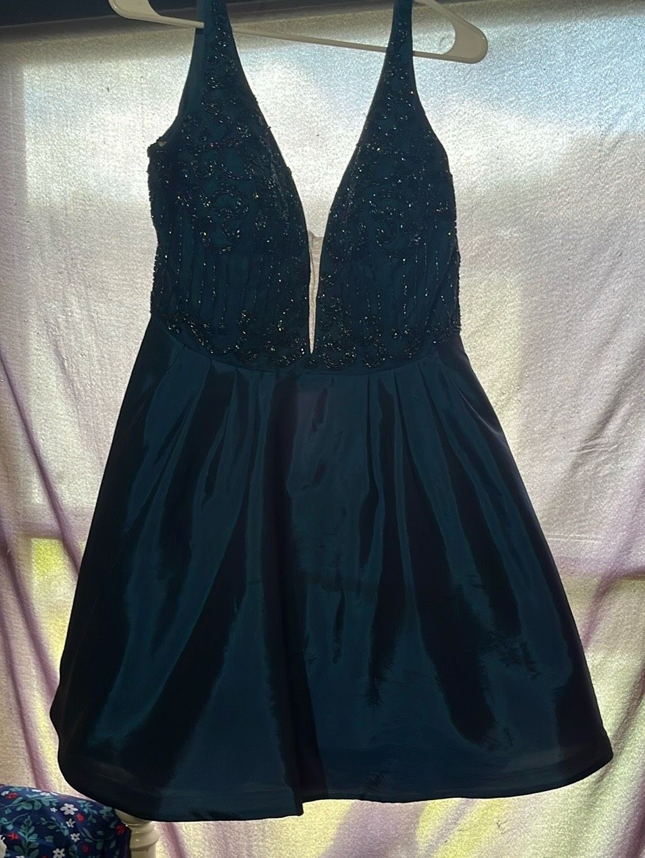 Sherri Hill Size 14 Homecoming Plunge Blue Cocktail Dress on Queenly