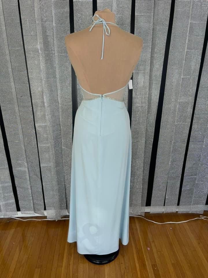 Size 4 Prom Halter Blue A-line Dress on Queenly