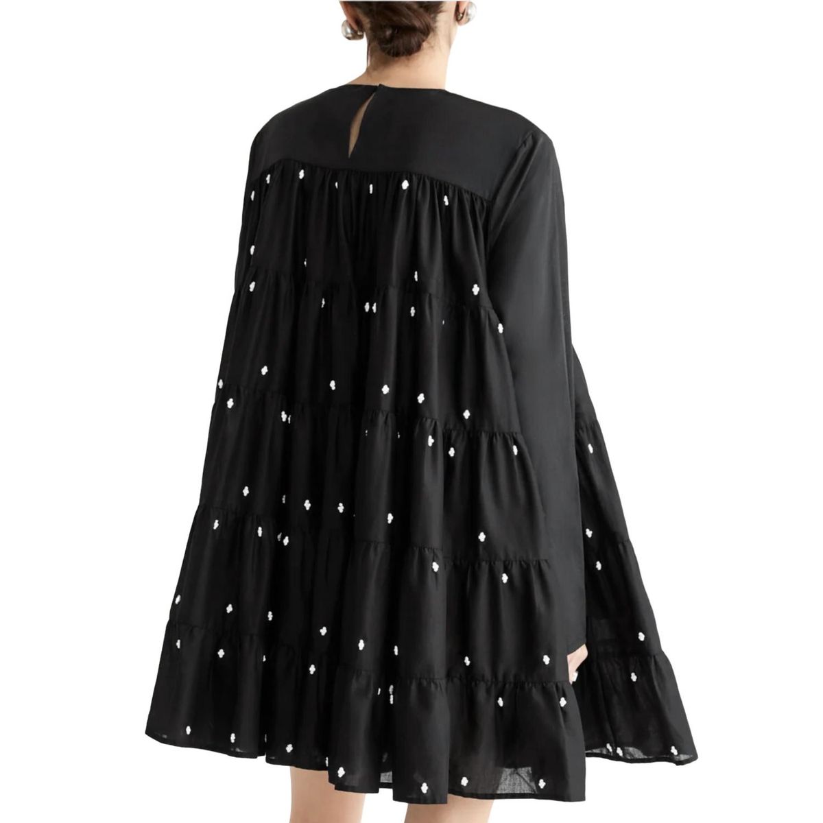 Style 1-3989984438-74 Merlette Size S Long Sleeve Sequined Black Cocktail Dress on Queenly